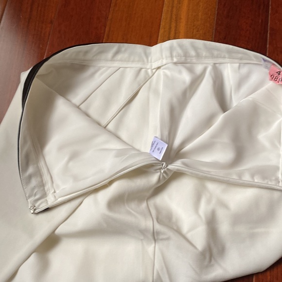 One state pencil skirt with black leather trim size 2 - Picture 7 of 8